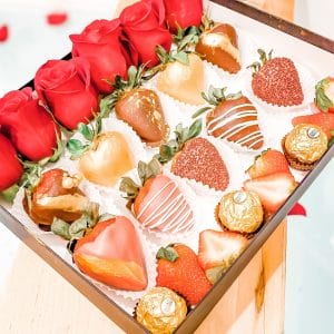 Chocolate Dipped Strawberries Grazing Box